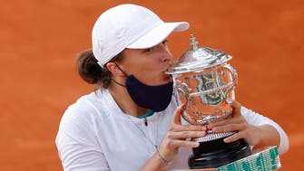 Iga Swiatek claims French Open, first Pole to win Grand Slam singles title