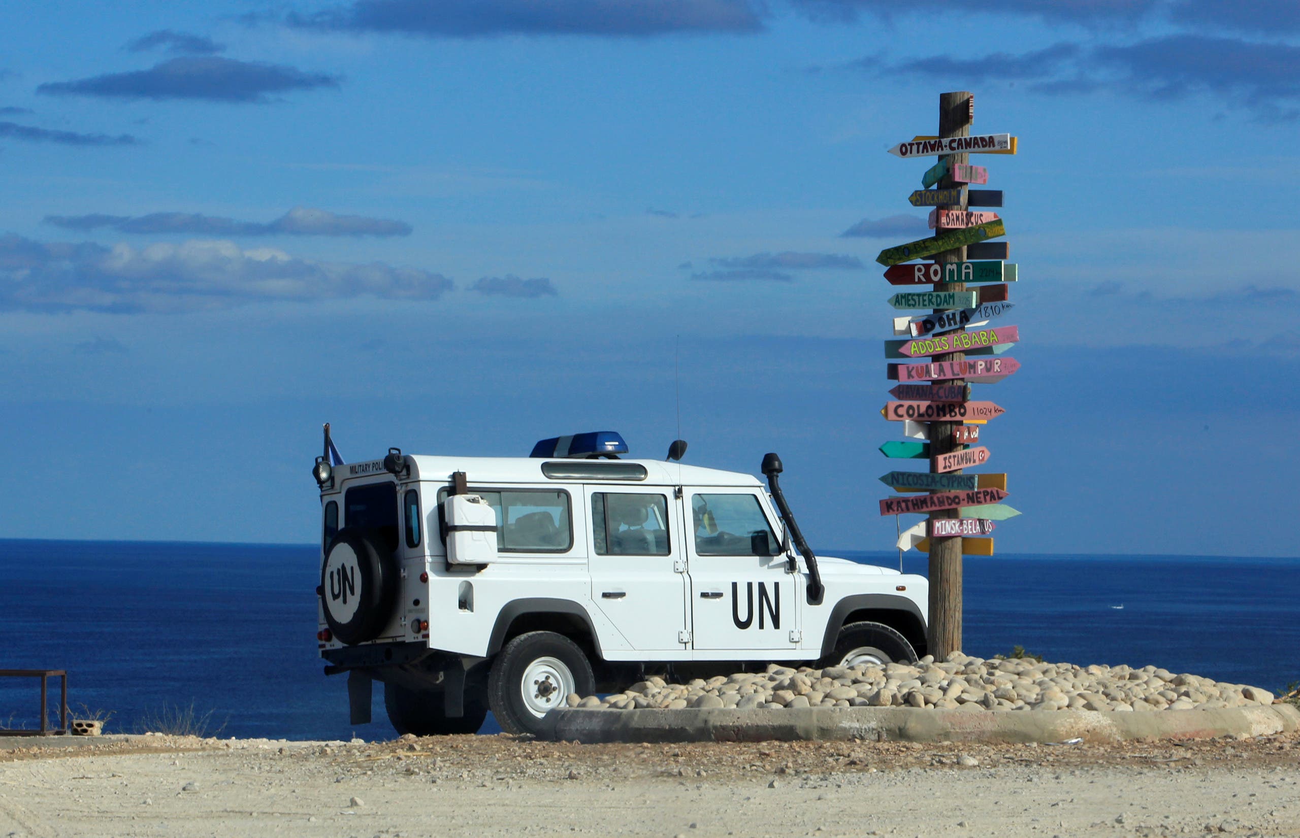 A UN vehicle in the Naqoura area on the border between Lebanon and Israel 