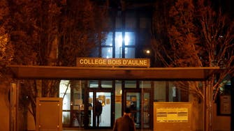 باريس.. إجراءات لحماية المدارس ومراقبة الدعاية المتطرفة