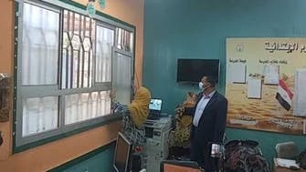 أهان معلمة.. فيديو يثير غضباً ضد محافظ الدقهلية بمصر