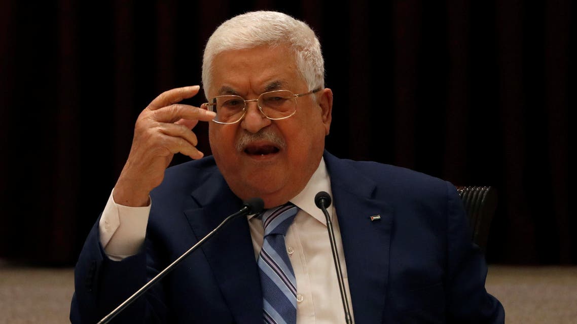 President Mahmoud Abbas gestures during a meeting with the Palestinian leadership to discuss the United Arab Emirates' deal with Israel to normalize relations, in Ramallah in the Israeli-occupied West Bank August 18, 2020. REUTERS/Mohamad Torokman/Pool