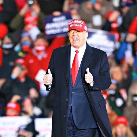 بعد المناظرة.. التبرعات تتدفق وحملة ترمب تحصد 26 مليون دولار
