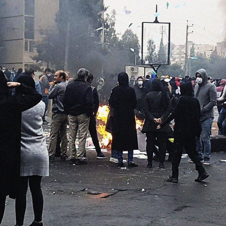 اجراءات أمنية مشددة خشية تحركات في ذكرى تظاهرات إيران