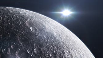 ناسا روی سطح ماه آب پیدا کرد