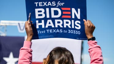 Supporters listen as Democratic vice presidential nominee, Sen. Kamala Harris (D-CA) speaks in Fort Eorth, Texas. (AFP)