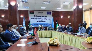 من اجتماع غدامس بين أعضاء اللجنة العسكرية الليبية المشتركة (فرانس برس)