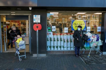 People stock up with items from a Tesco supermarket after new nationwide restrictions were announced during the coronavirus disease (COVID-19) outbreak in West Malling, Britain November 4, 2020. (Reuters)