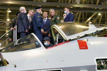 Russian officials inspect the SU-57 aircraft. (Twitter, @Russian_Defence)