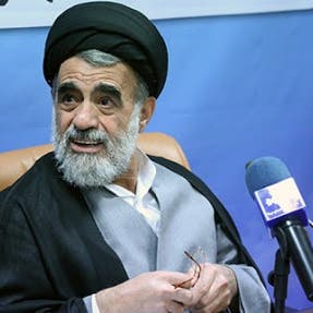 إيران.. تعيين قاضٍ دموي رئيساً لمحاكم الثورة