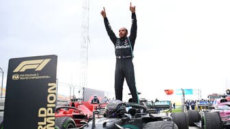 هاميلتون يفوز بسباق فورمولا-1 ويعادل رقم شوماخر