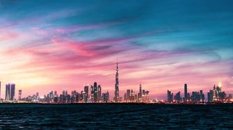 دبي تتوقع انتعاشا اقتصاديا من توسيع نطاق التأشيرات الذهبية