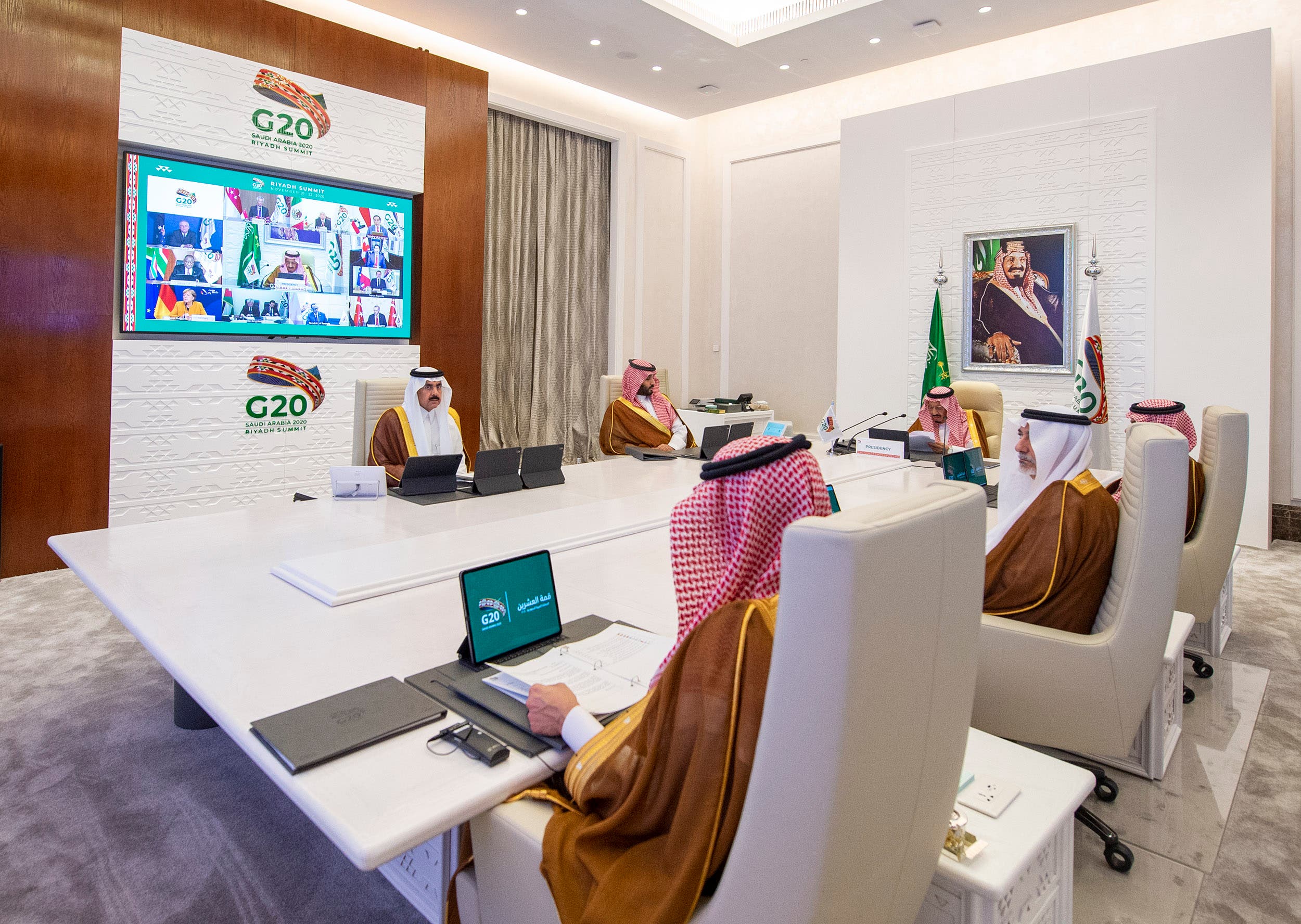Saudi Arabia's leadership at work during the G20.  (g20riyadhsummit.org)