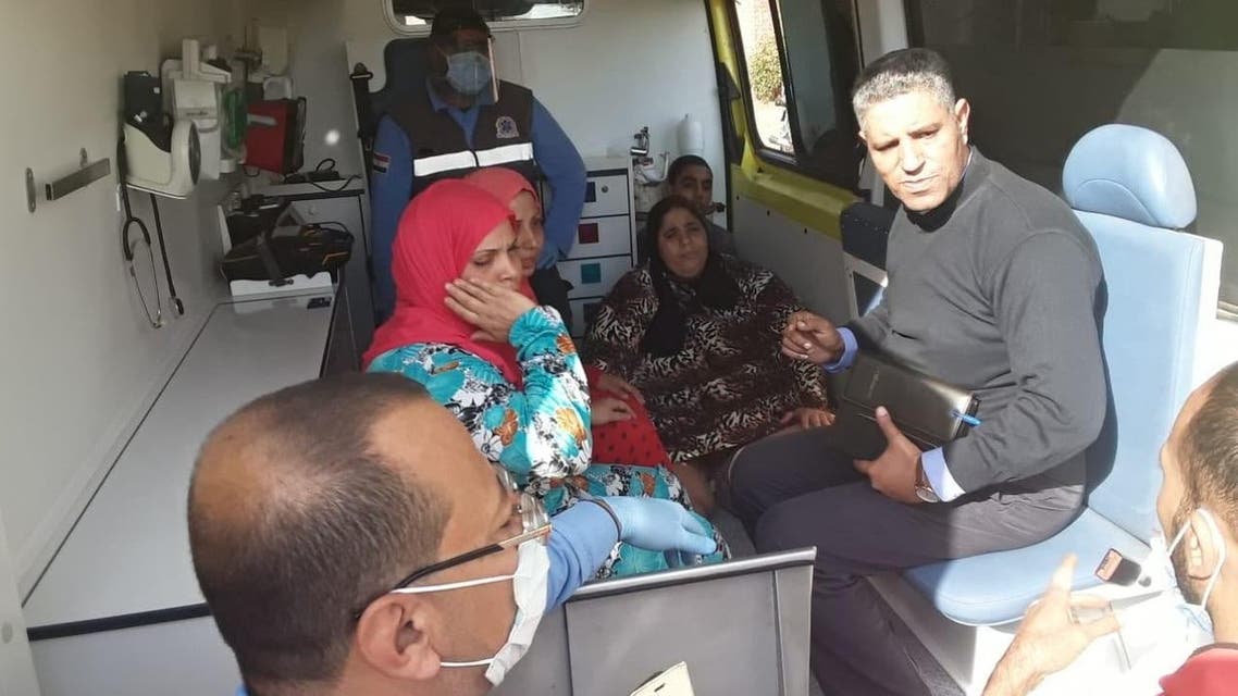خلال نقل السيدة الى المستشفى