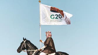 روایتی لباس میں ملبوس 'جی 20' کے پرچم بردار سعودی کی سوشل میڈیا پر مقبولیت