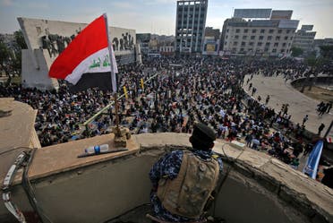 من تظاهرات أنصار الصدر في بغداد (فرانس برس)