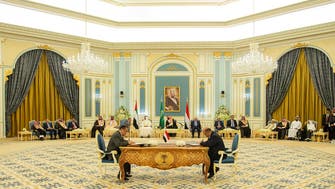 الكويت والحجرف يدعوان الأطراف اليمنية لتنفيذ اتفاق الرياض