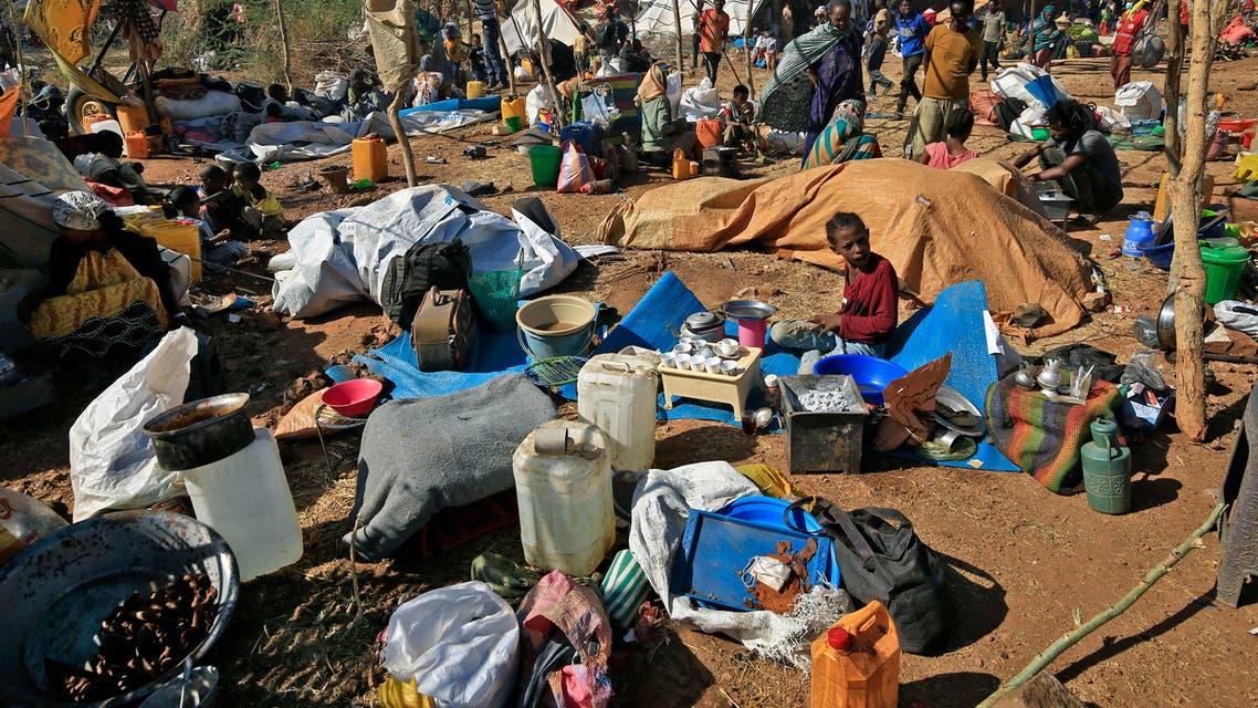 لاجئون إثيوبيون فروا من صراع تيغراي في مخيم أم ركوبة بمحافظة القضارف شرق السودان يوم 28 نوفمبر