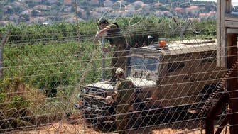 إسرائيل: القبض على شخصين تسللا عبر الحدود مع لبنان