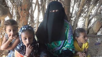 مأساة جديدة.. أم يمنية تروي كيف قُتل ابنها بلغم حوثي أمام أعينها