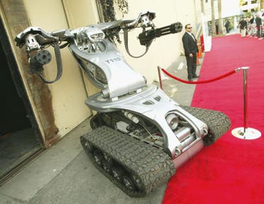 نموذج دبابة الصياد القاتل الروبوتية التي ظهرت في أفلام خيال علمي أميركية