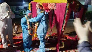  زوج هندی مراسم عروسی‌شان را در مرکز کووید19 برگزار کردند