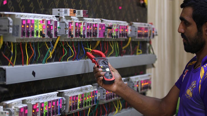 Iraq plans to build 10 gigawatts of solar projects over 10 years