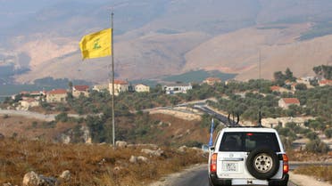 علم حزب الله جنوب لبنان (أرشيفية- رويترز)