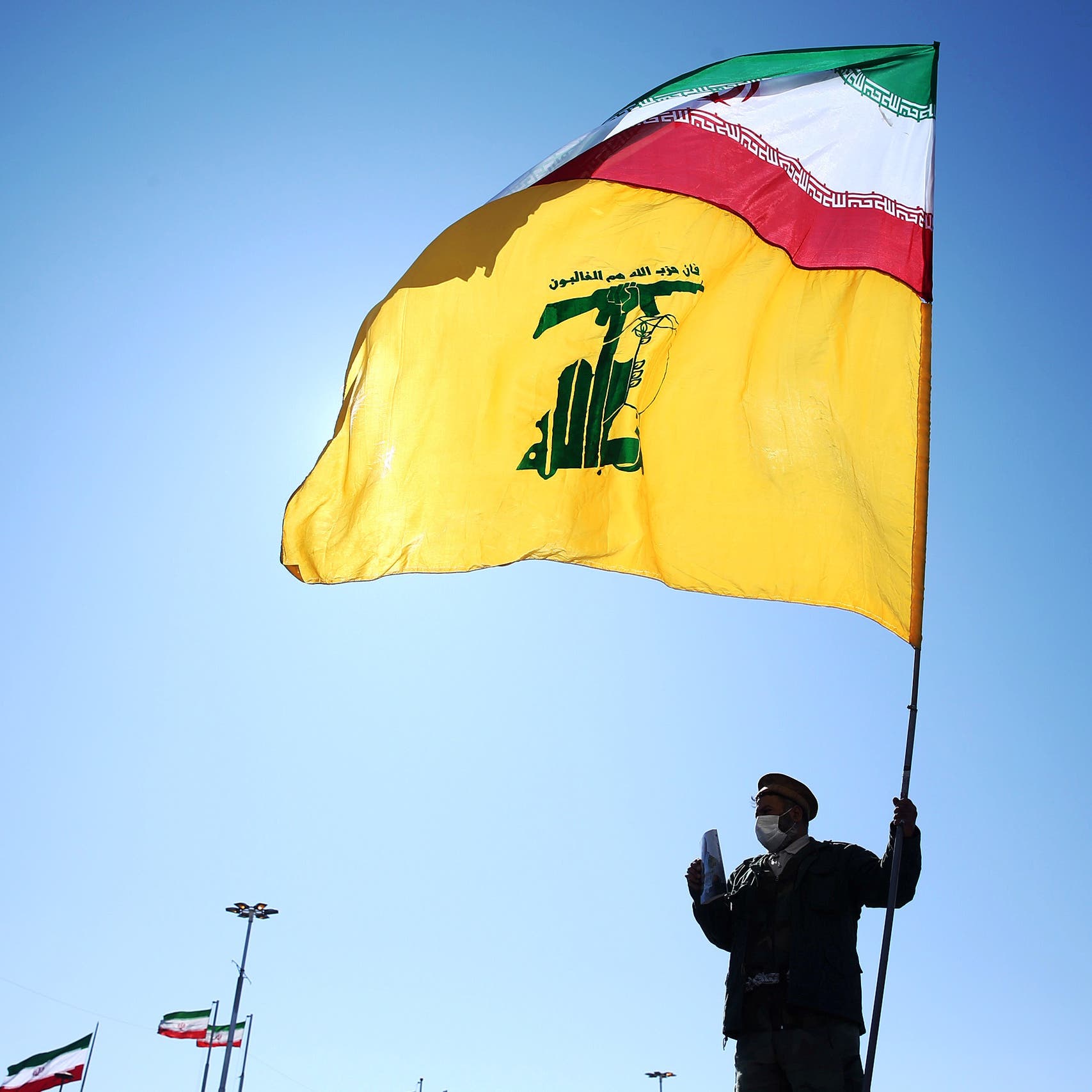 حزب الله ومطوّر صواريخه.. كاتب إيراني يكشف