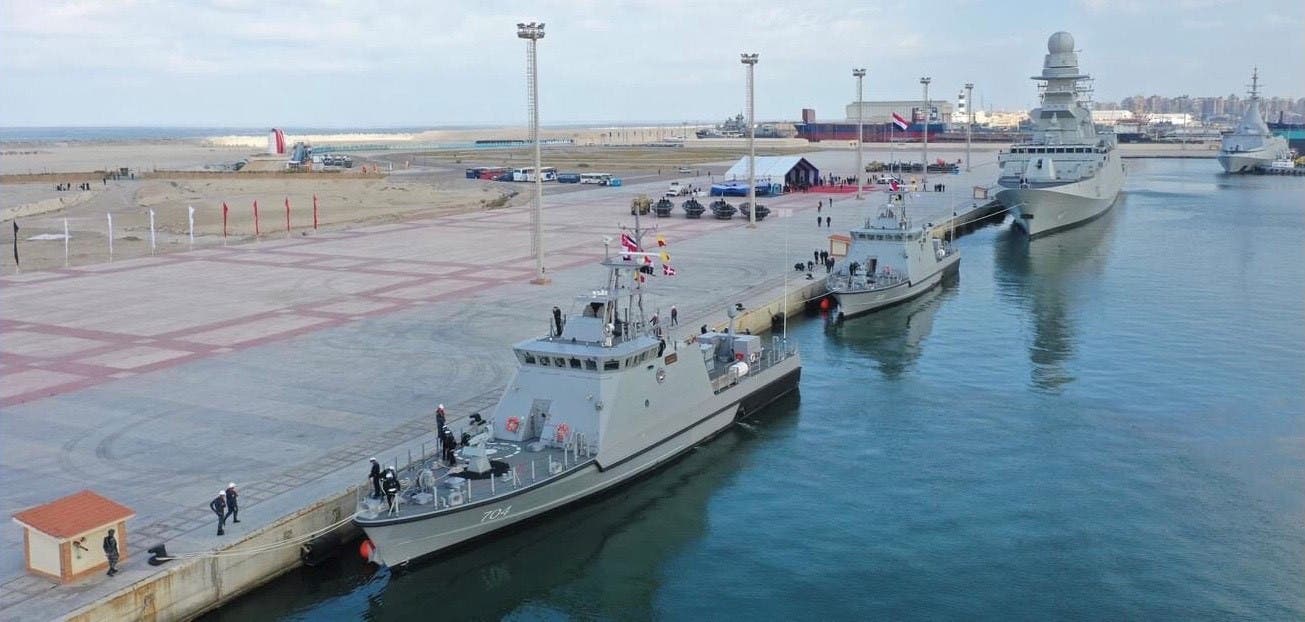 الفرقاطة الإيطالية تنضم لأسطول البحرية المصرية