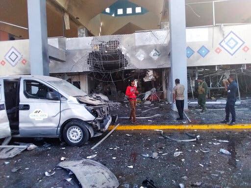 من الهجوم على مطار عدن - أرشيفية