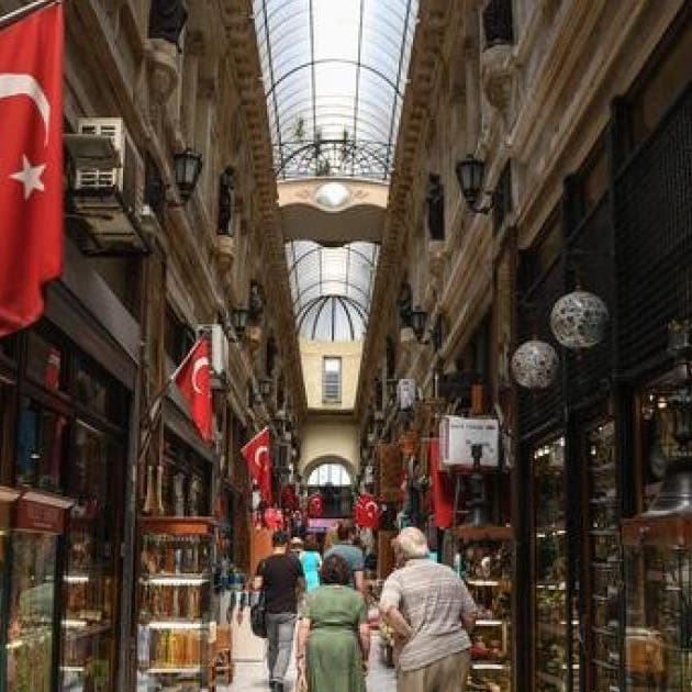 خطر اقتصادي يعقد المشهد في تركيا خلال 2021