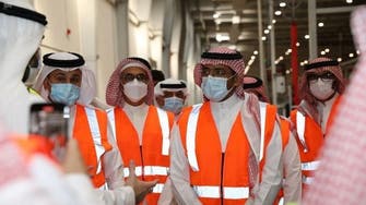 الخريف يؤكد الحرص على توظيف السعوديين في المصانع
