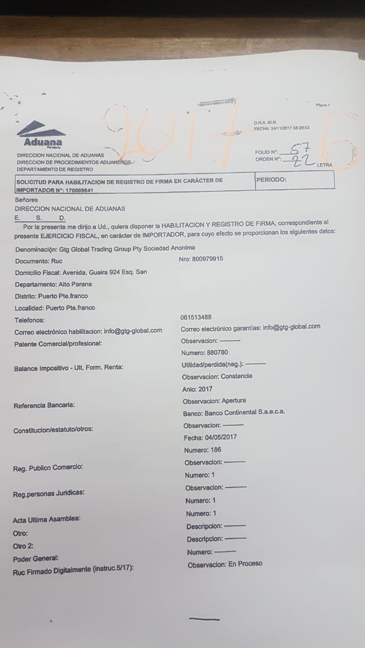 Customs document showing Bahmad company banks with Banco Continental