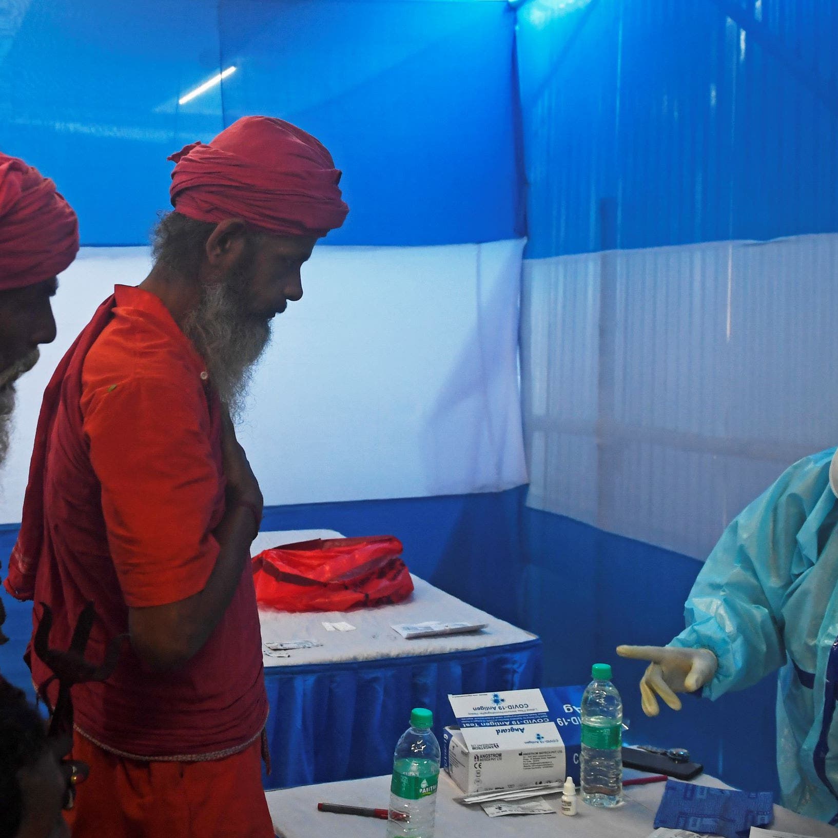 اكتشاف إصابات بسلالة جديدة لفيروس كورونا في الهند