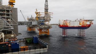 "مبادلة للبترول" توقع اتفاقية للتنقيب عن النفط في مصر