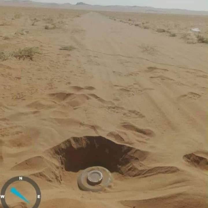 مأساة يمنية.. ذهب ليسعف ولديه فحولتهم ألغام الحوثي أشلاء!