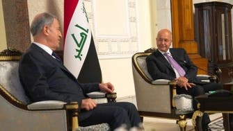 رئيس العراق لوزير دفاع تركيا: يجب احترام سيادة بلادنا