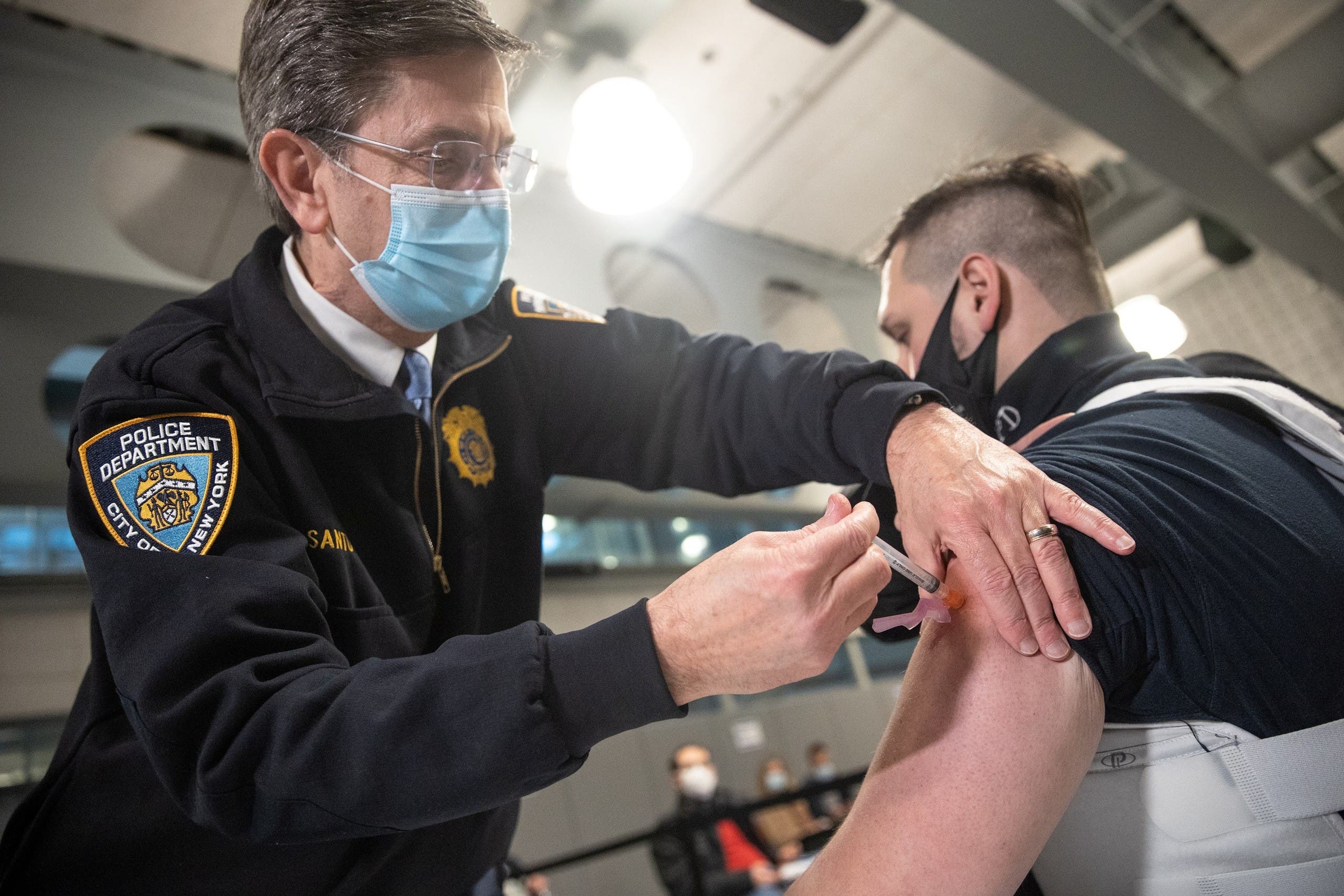 حملة التطعيم في شرطة نيويورك