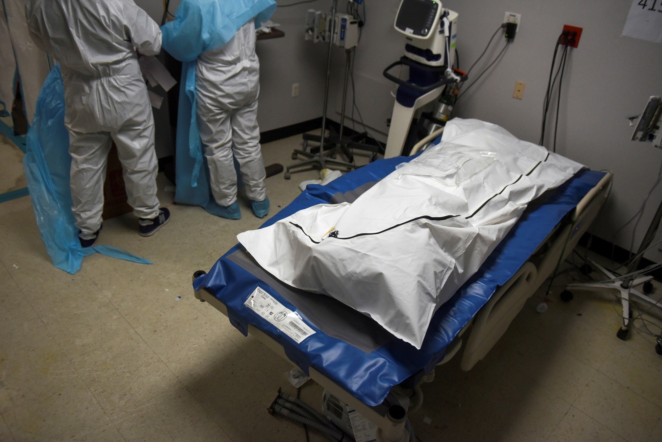 جثة متوفي بكورونا في أحد مستشفيات تكساس (أرشيفية)