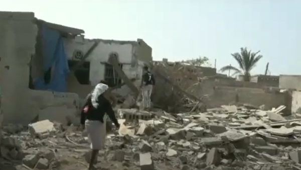 قصف حوثي متجدد على مساكن المواطنين بالحديدة