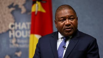 رئيس موزمبيق متهم بتلقي رشوة من ملياردير عربي