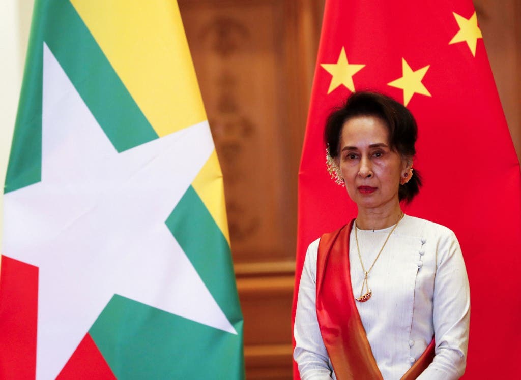 زعيمة الحزب الحاكم في ميانمار أونج سان سوكي 