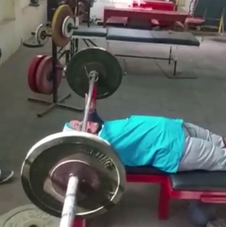 الفناة الذهبية