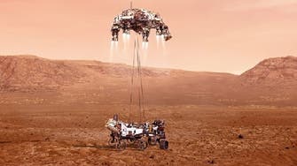 مركبة تبهر العالم بمفاجآت تحدث لأول مرة في المريخ