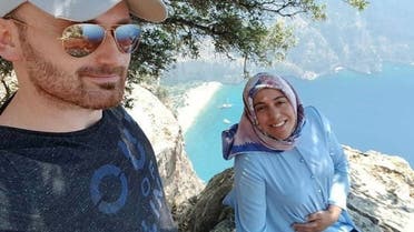 Hakan Aysal and his pregnant wife Semra Aysal. (Twitter)