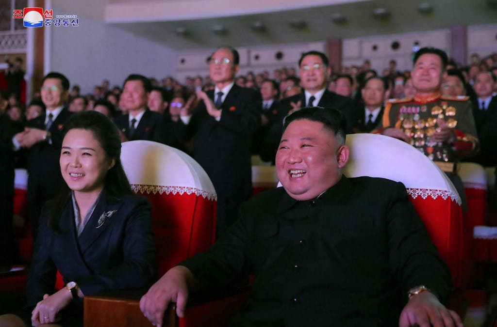 أحدث ظهور لزعيم كوريا الشمالية وزوجته ري سول جو