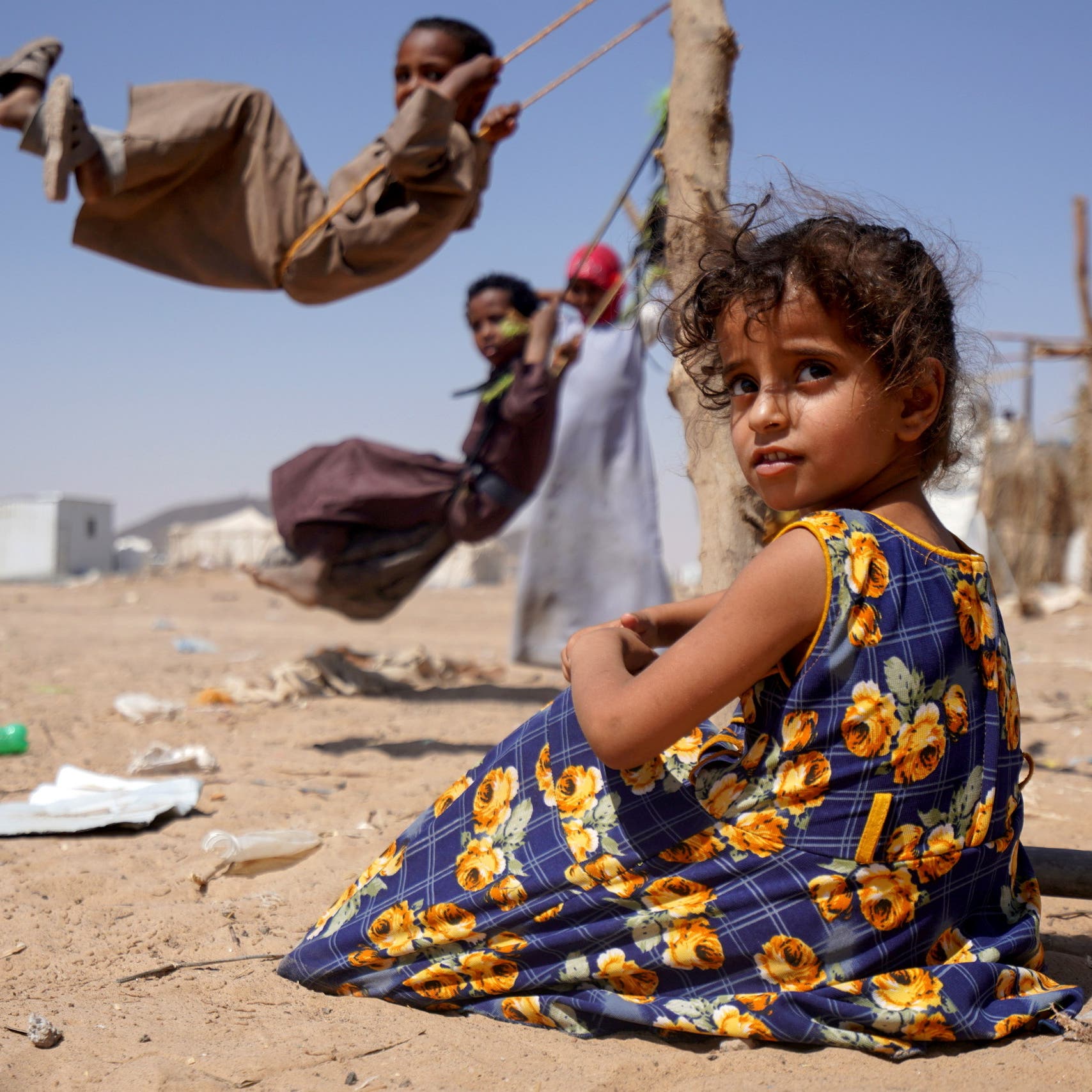اليمن يحذر من كارثة بمأرب.. مليونا نازح فروا من عنف الحوثي