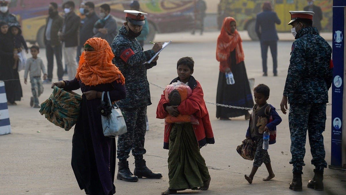 Dozens Of Rohingya Refugees Land Off Indonesia Coast | Al Arabiya English