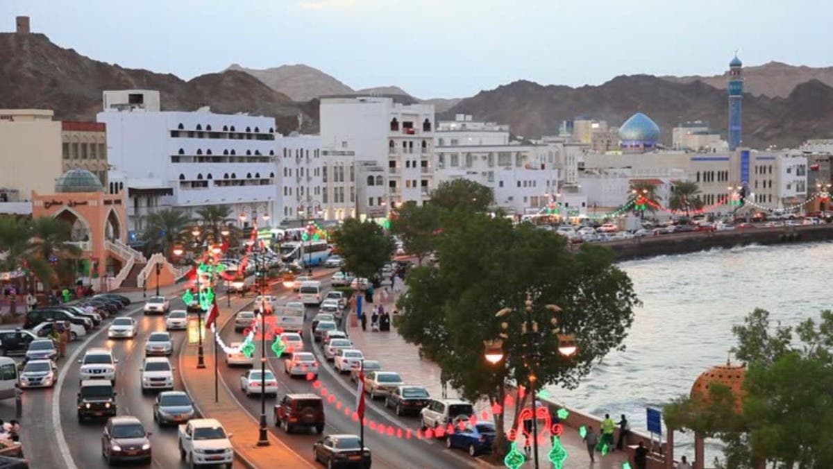 ستاندرد آند بورز ترفع تصنيفها الائتماني لسلطنة عمان مع نظرة مستقرة