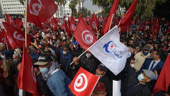 "لسنا أسرى الإخوان".. دعوات جديدة للتظاهر في تونس